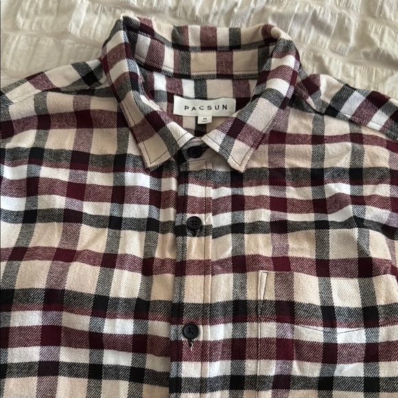 PacSun Plaid Button-Up Shirt - medium - Picture 3 of 6